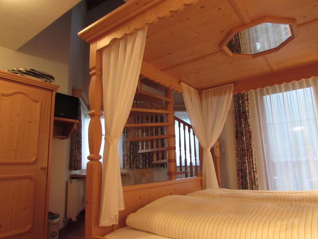 Landhaus Paradies Samnaun Шписс Номер фото